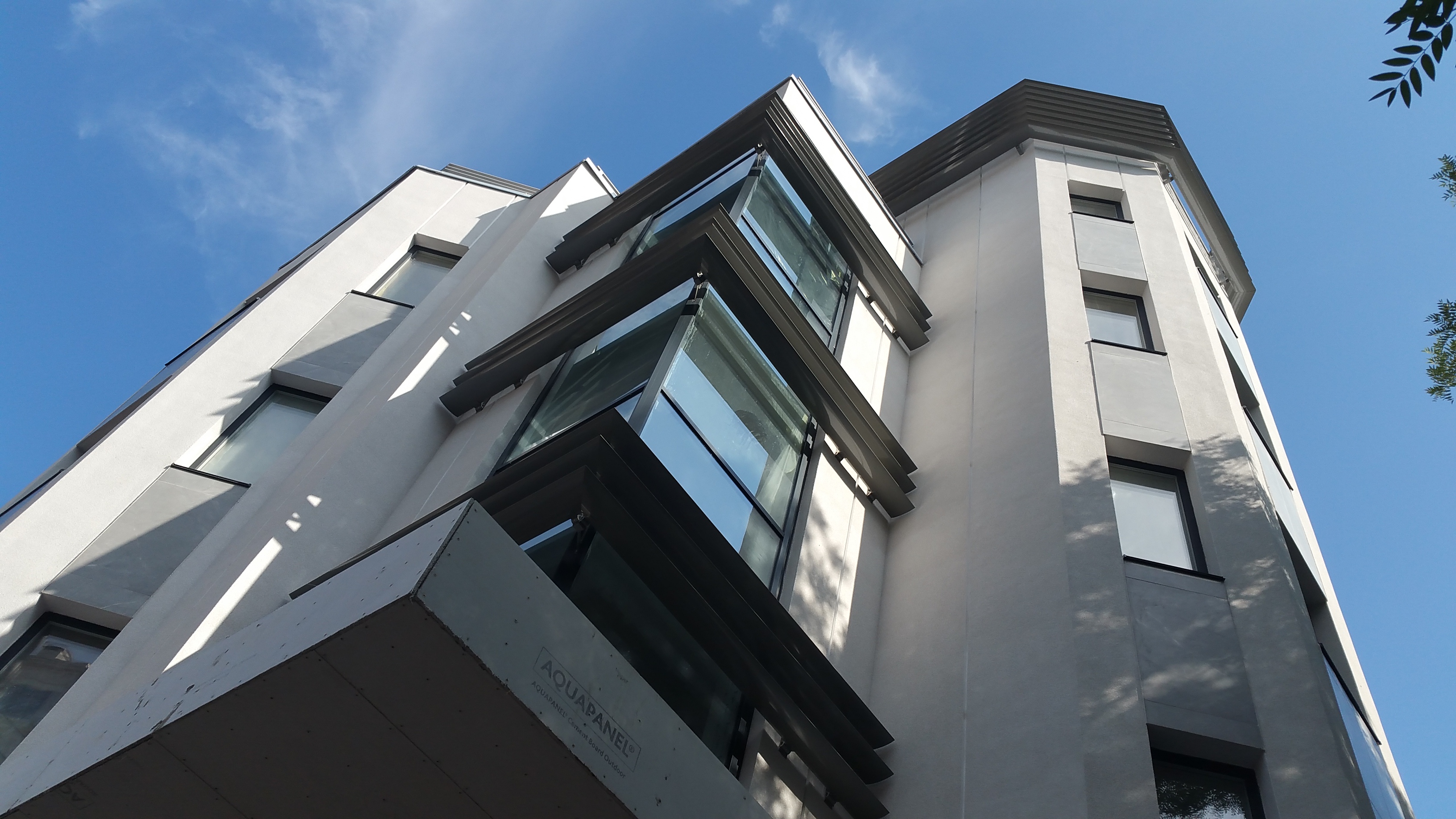 Реконструкция здания под медицинский центр